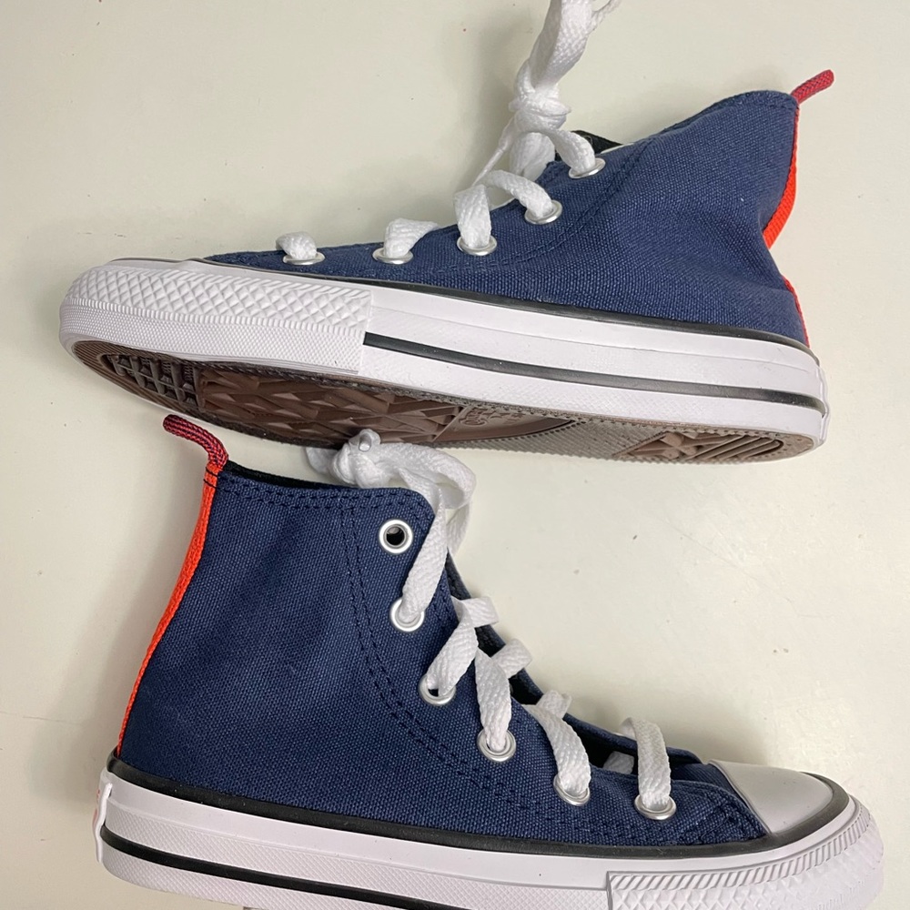 CONVERSE Chuck Taylor All Star High Top Sneaker 1M - Picture 6 of 9
